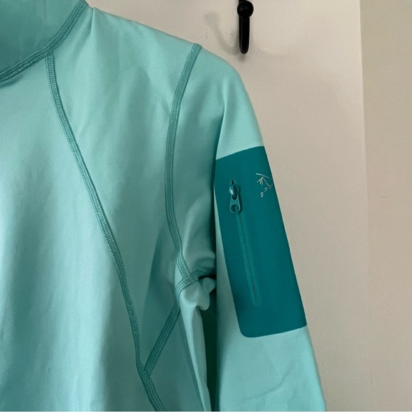 EUC Arc’teryx Long Sleeve Pullover mid layer, women’s size large - Picture 2 of 6